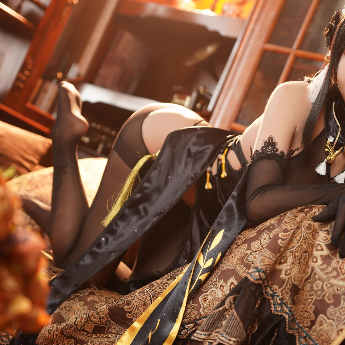 影子喵Ghost - 镇海黑旗袍 [131P,4V-3.71GB] tg@simisebaisi 【丝足阁】100.webp